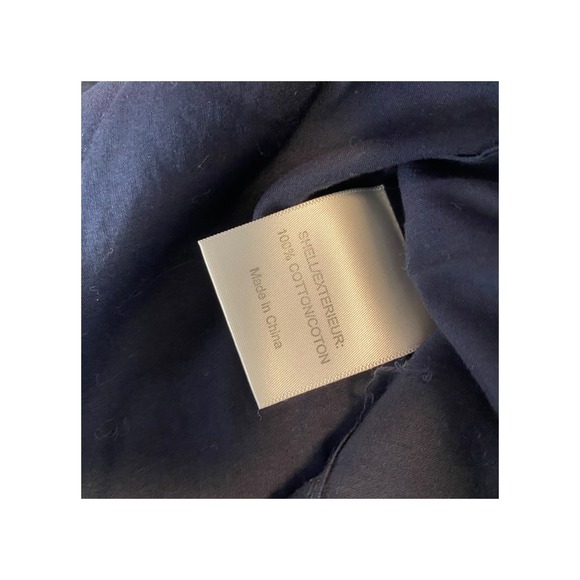 Tory Burch Navy Blue Sleeveless Pintuck Button Neck Top Size 12 - Picture 4 of 6